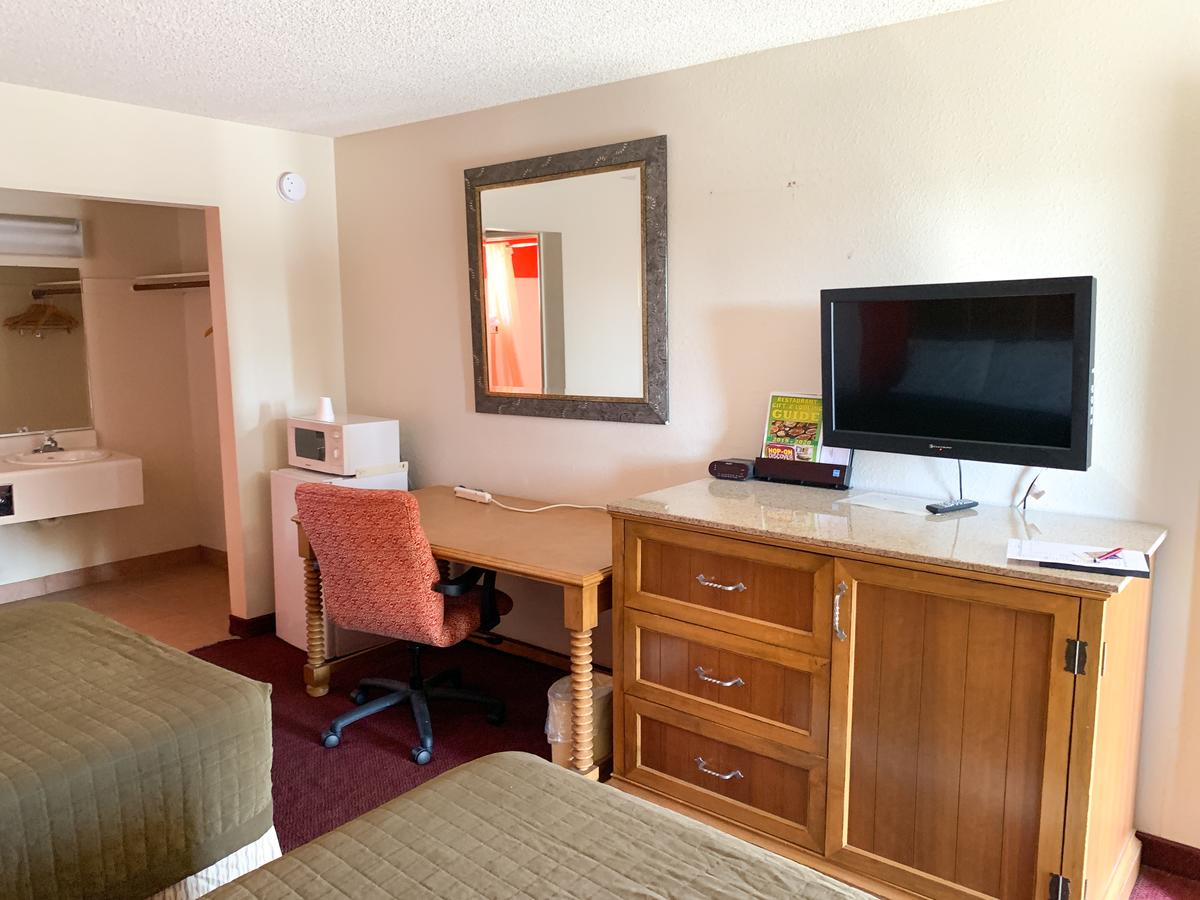 Hotel Europa Ridgecrest CA - W Upjohn Ave - thumb 14