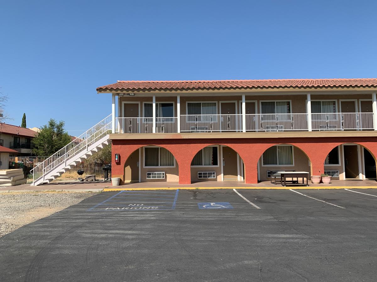 Hotel Europa Ridgecrest CA - W Upjohn Ave - thumb 21