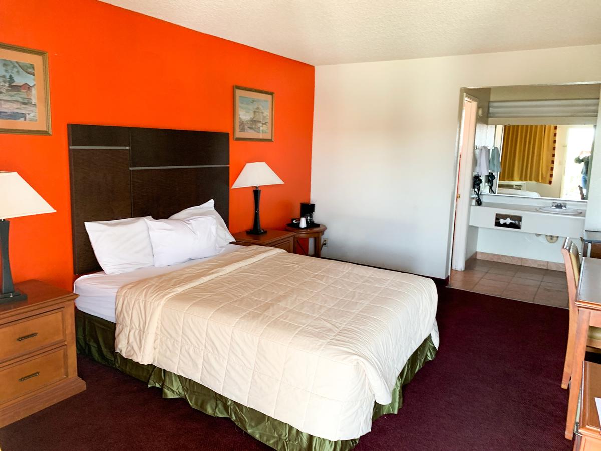 Hotel Europa Ridgecrest CA - W Upjohn Ave - thumb 7