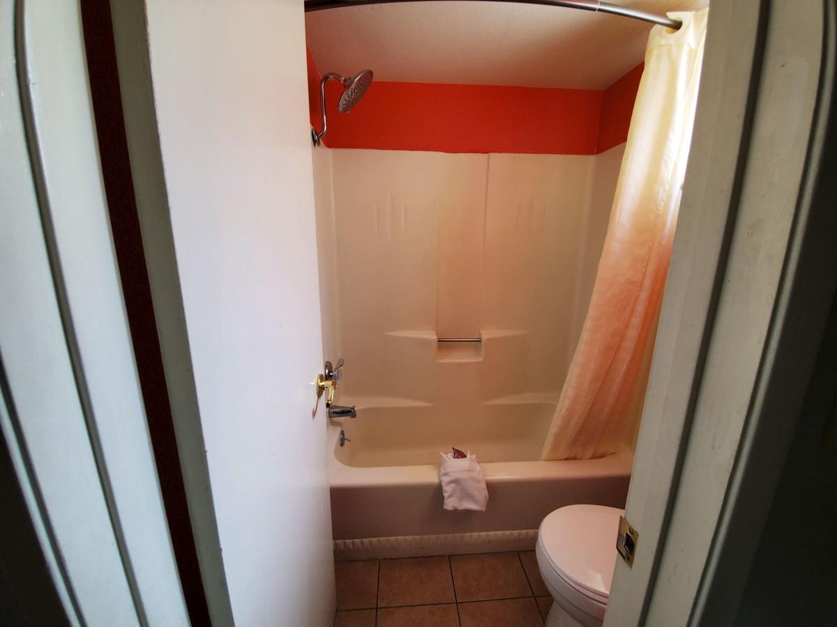 Hotel Europa Ridgecrest CA - W Upjohn Ave - thumb 9