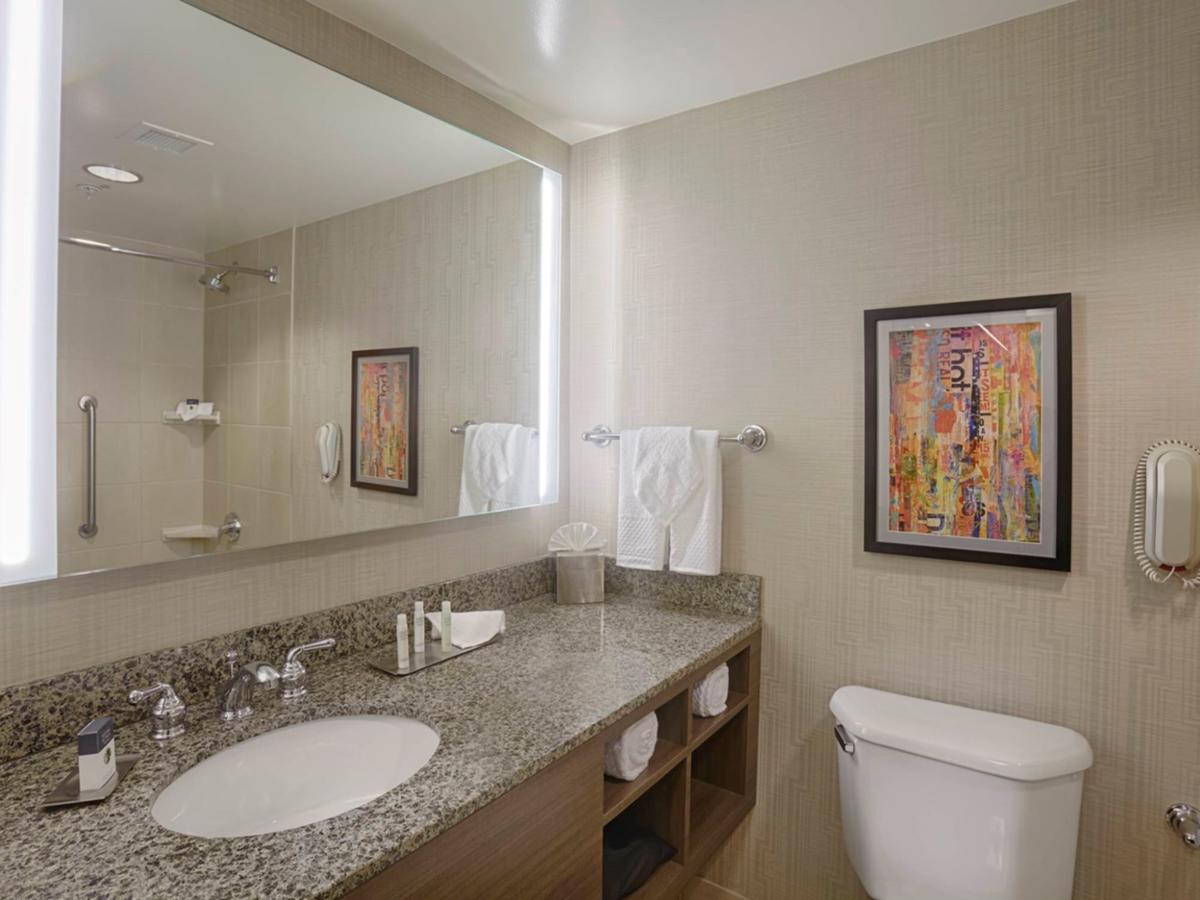 DoubleTree By Hilton San Francisco Airport North - thumb 15