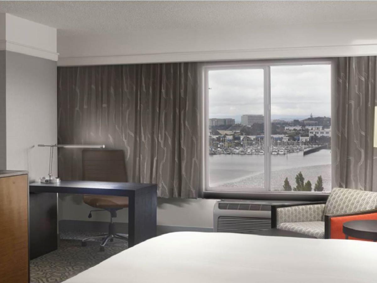 DoubleTree By Hilton San Francisco Airport North - thumb 9