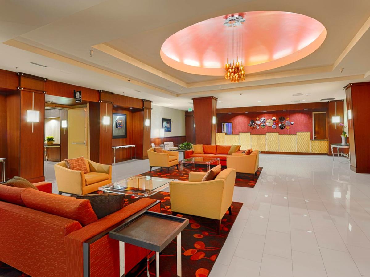 DoubleTree By Hilton San Francisco Airport North - thumb 3