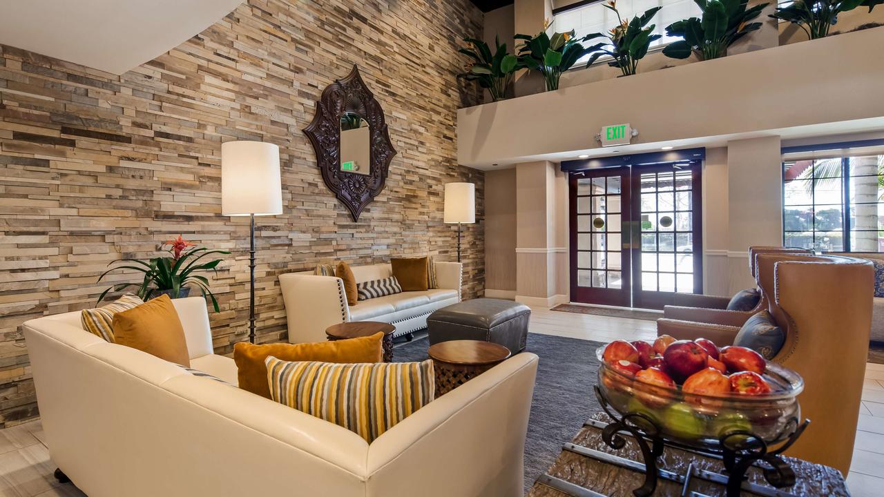 Best Western Plus Carpinteria Inn - thumb 44