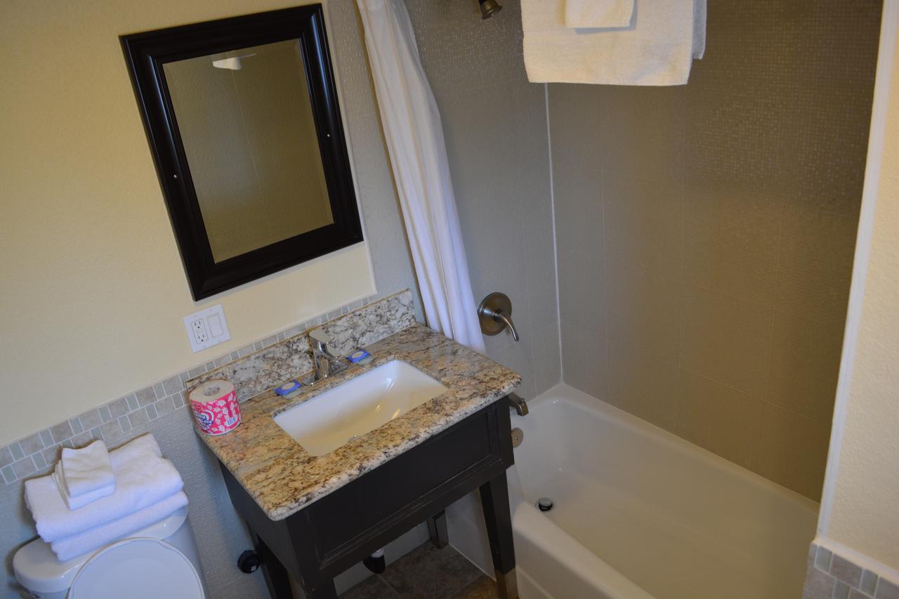 Bayshore Inn Ventura - thumb 38