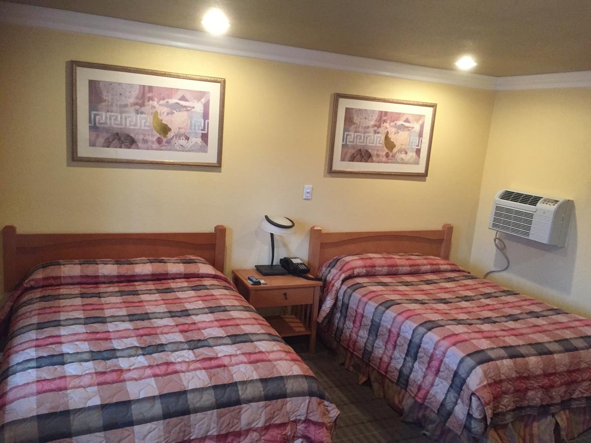 Bayshore Inn Ventura - thumb 22