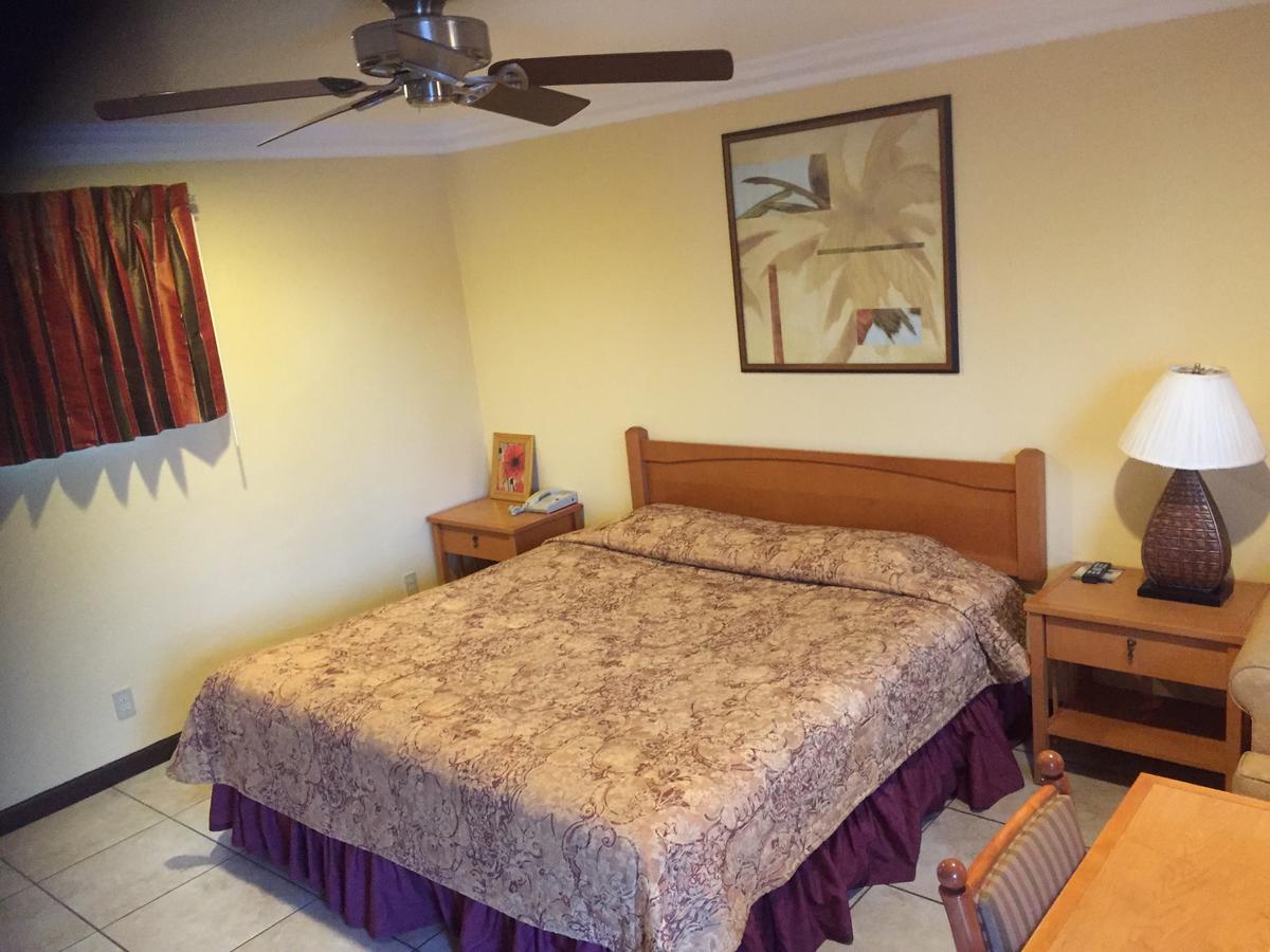 Bayshore Inn Ventura - thumb 19