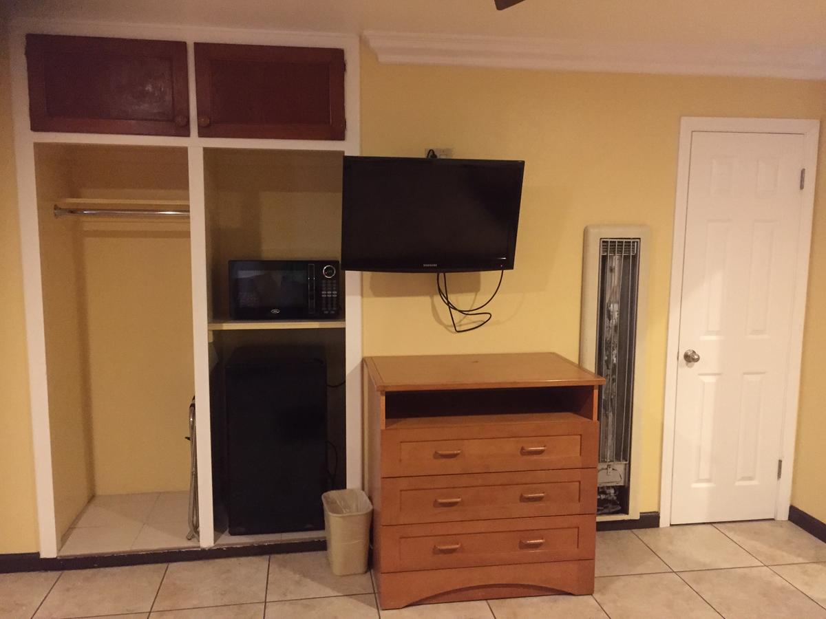 Bayshore Inn Ventura - thumb 16