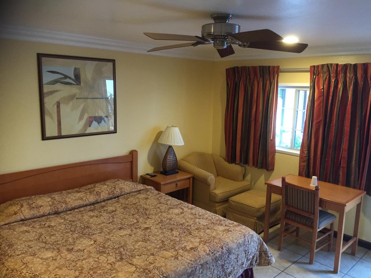 Bayshore Inn Ventura - thumb 6