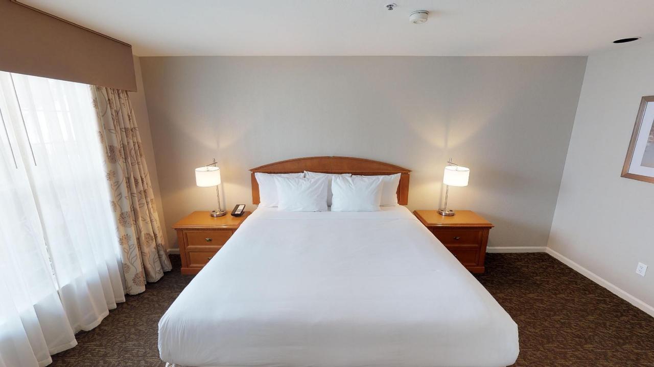 Chase Suites Brea - thumb 17