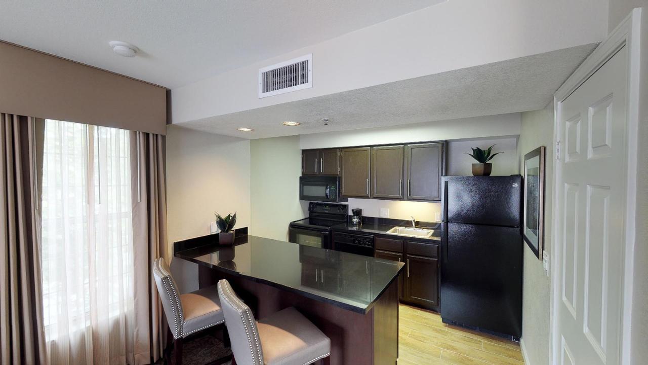 Chase Suites Brea - thumb 25