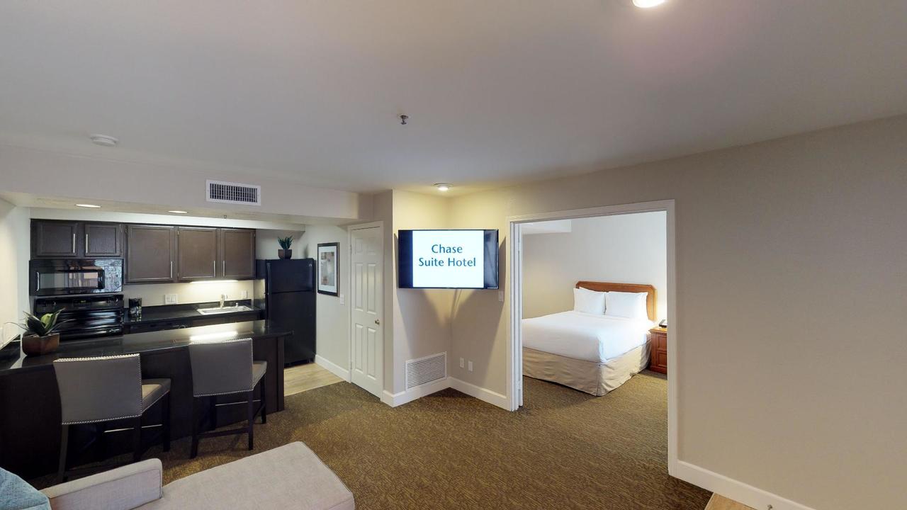 Chase Suites Brea - thumb 20