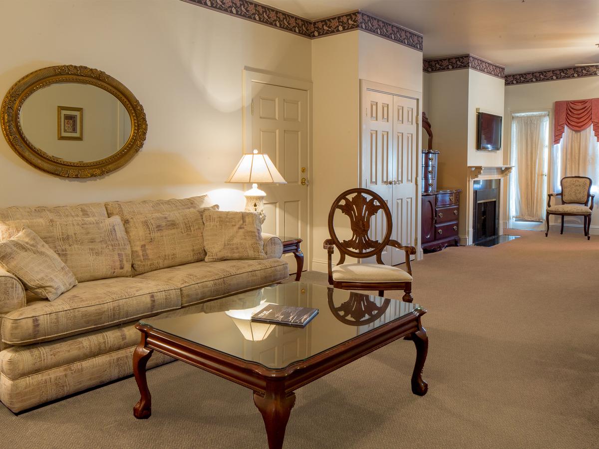 Horton Grand Hotel - thumb 10