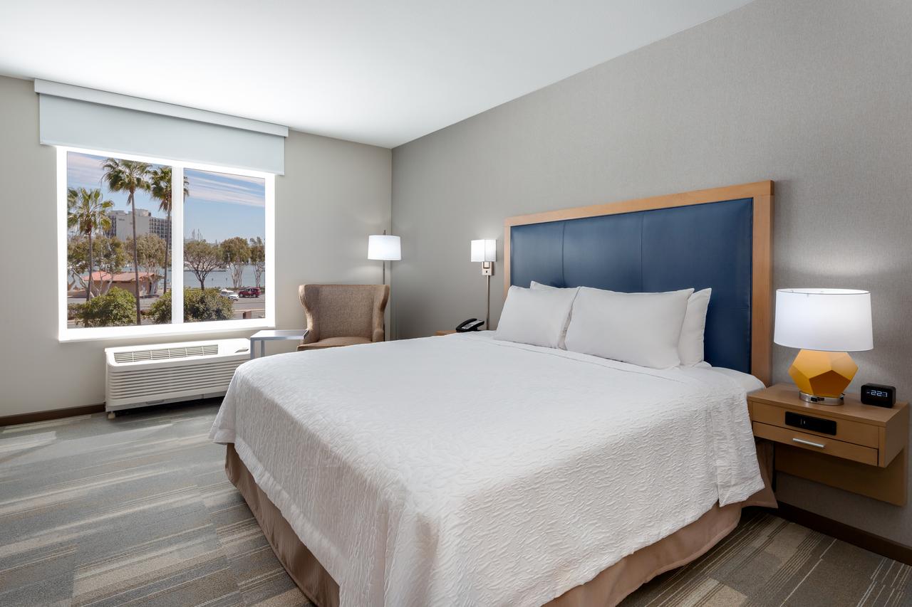 Hampton Inn & Suites San Diego Airport Liberty Station - thumb 7