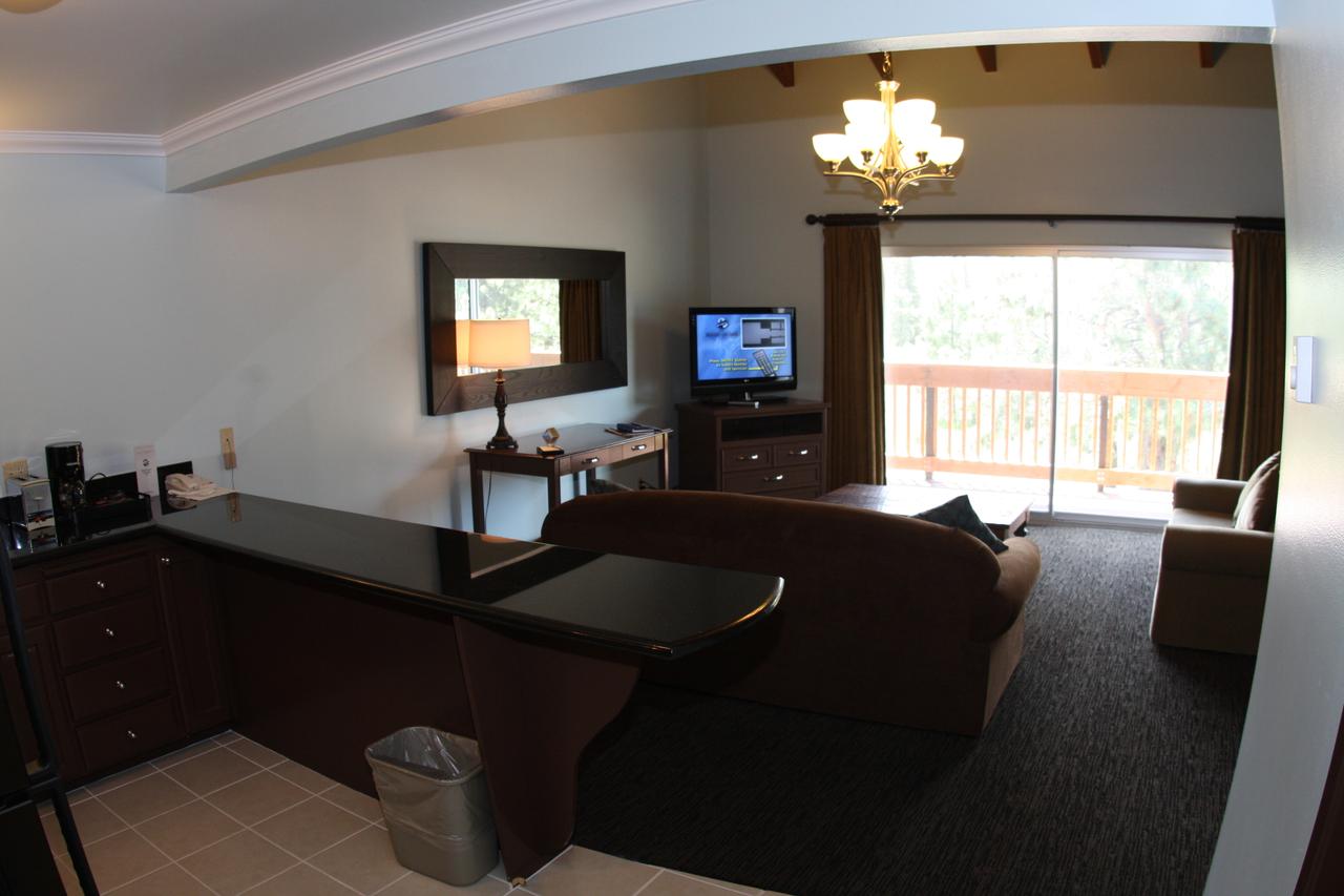 The Mammoth Creek Inn - thumb 14