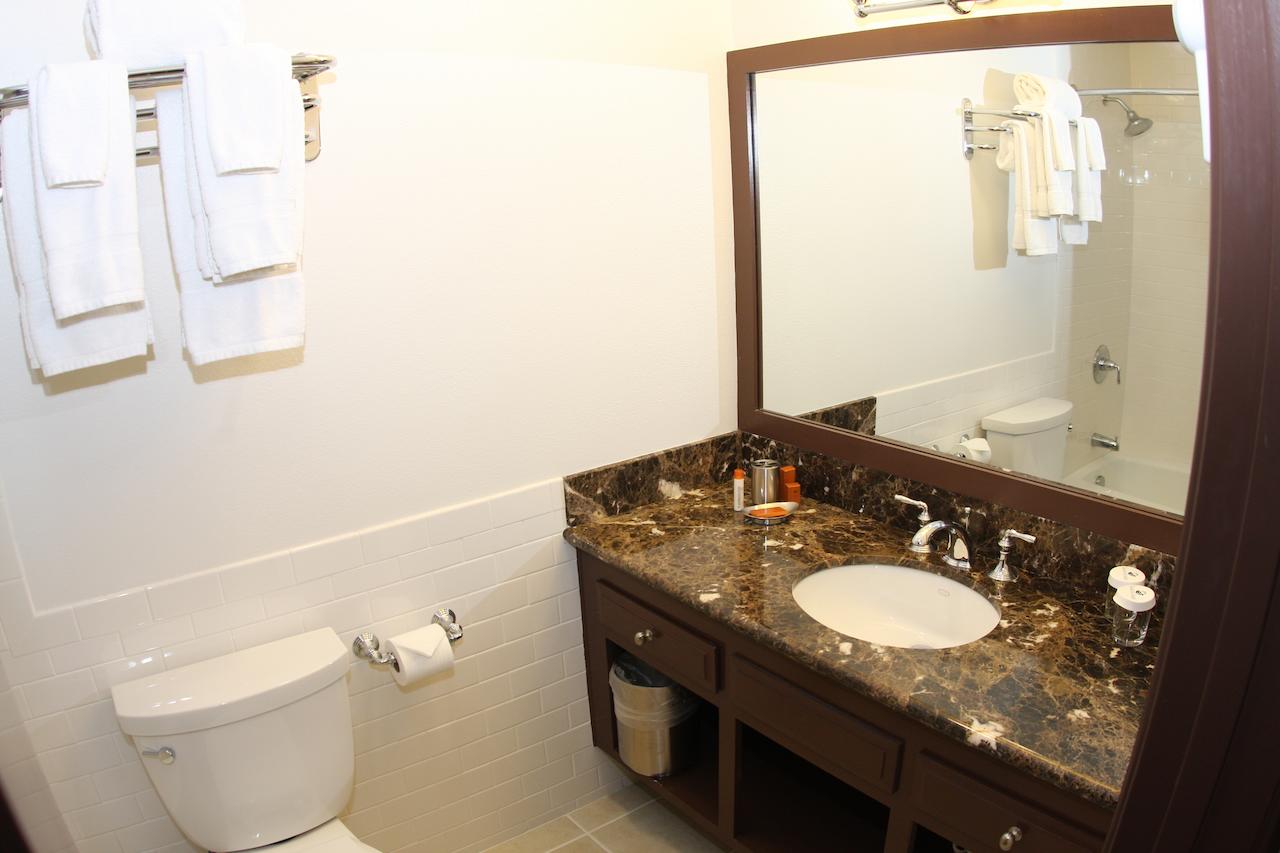 The Mammoth Creek Inn - thumb 10