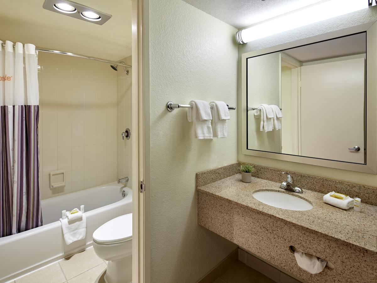 La Quinta By Wyndham San Diego SeaWorld/Zoo Area - thumb 6