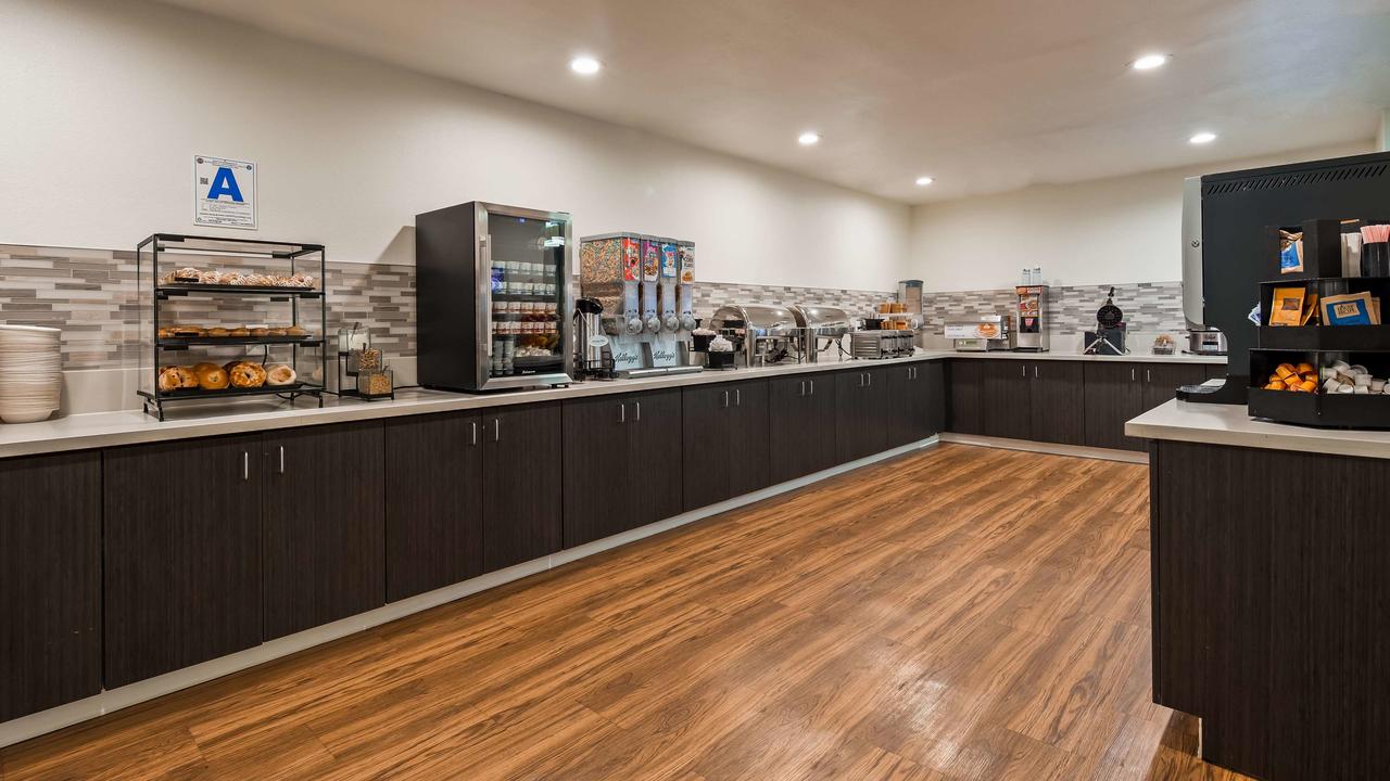 Best Western Yacht Harbor Hotel - thumb 9