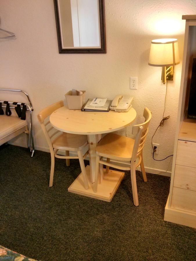 Green Gables Motel & Suites - thumb 13