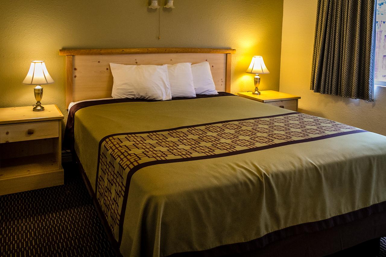 Green Gables Motel & Suites - thumb 2