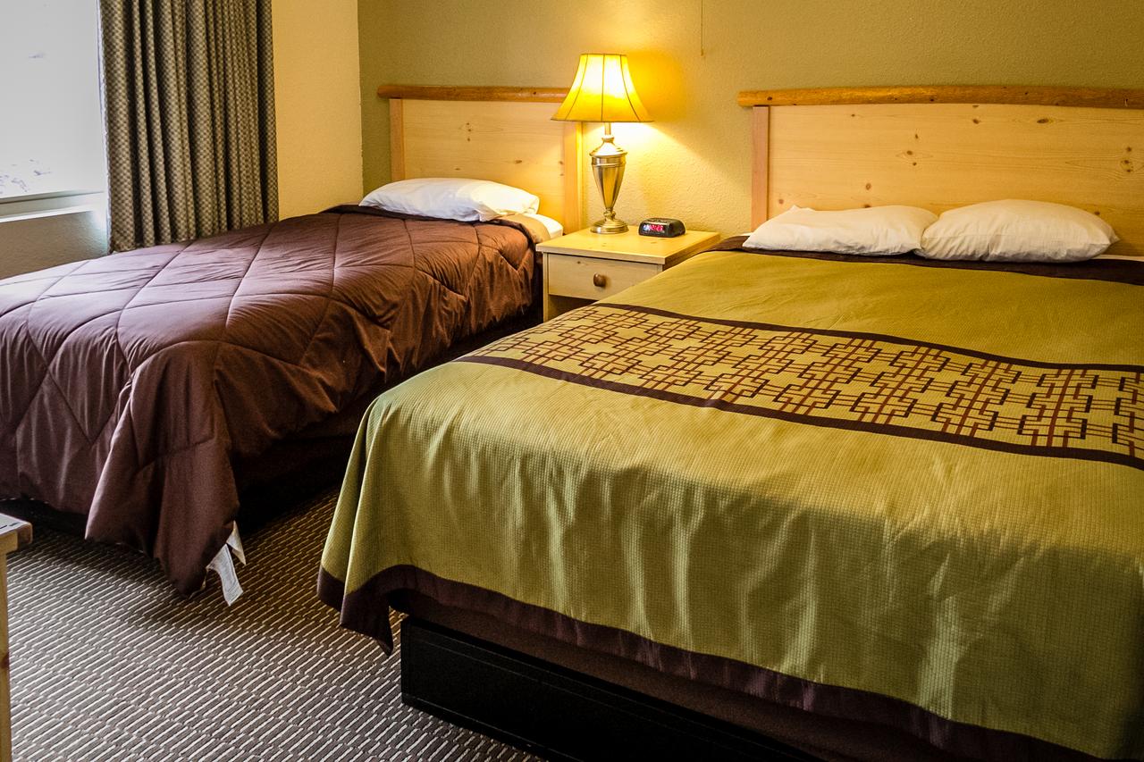 Green Gables Motel & Suites - thumb 1