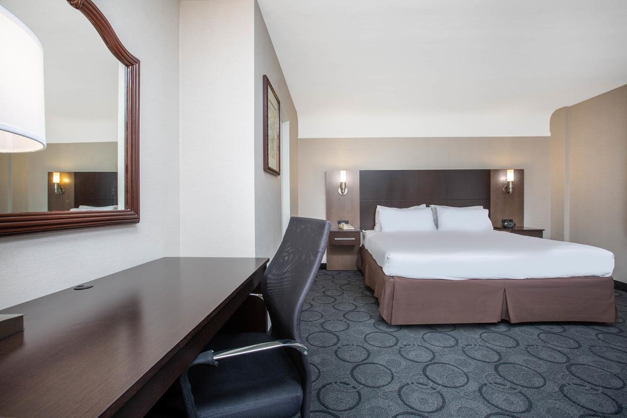 Baymont By Wyndham San Diego Downtown - thumb 9
