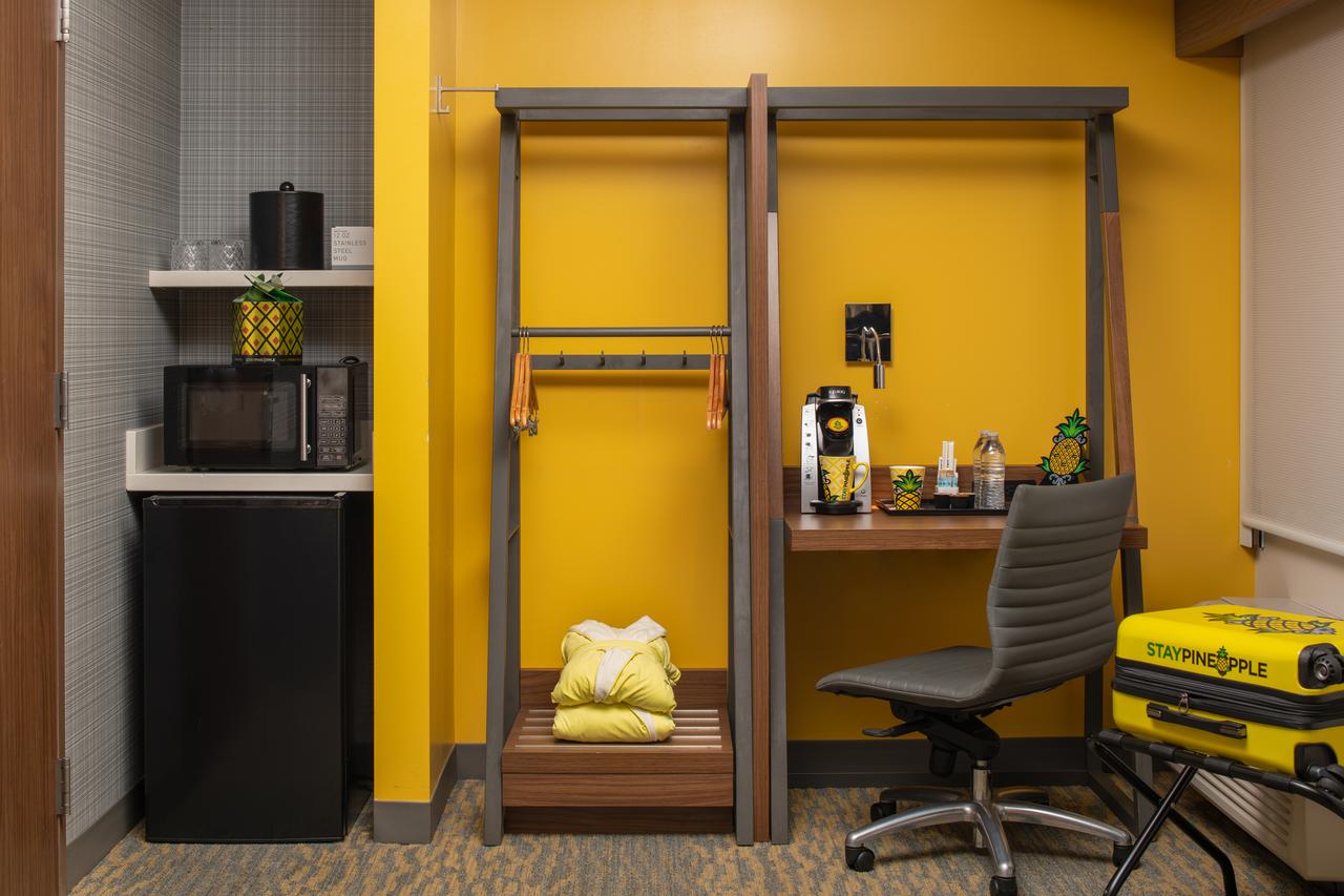 Staypineapple At Hotel Z - thumb 14