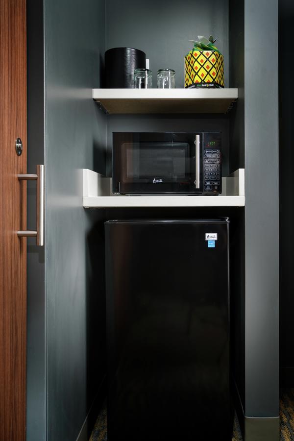 Staypineapple At Hotel Z - thumb 37