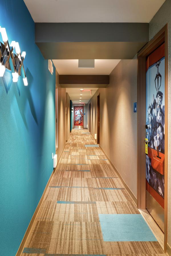 Staypineapple At Hotel Z - thumb 31