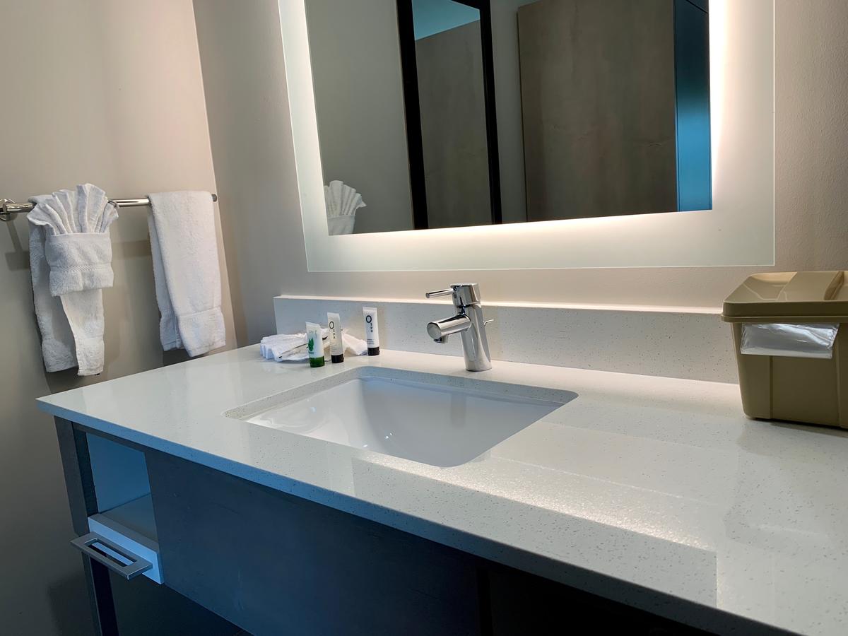 Pacific Motor Inn - thumb 17