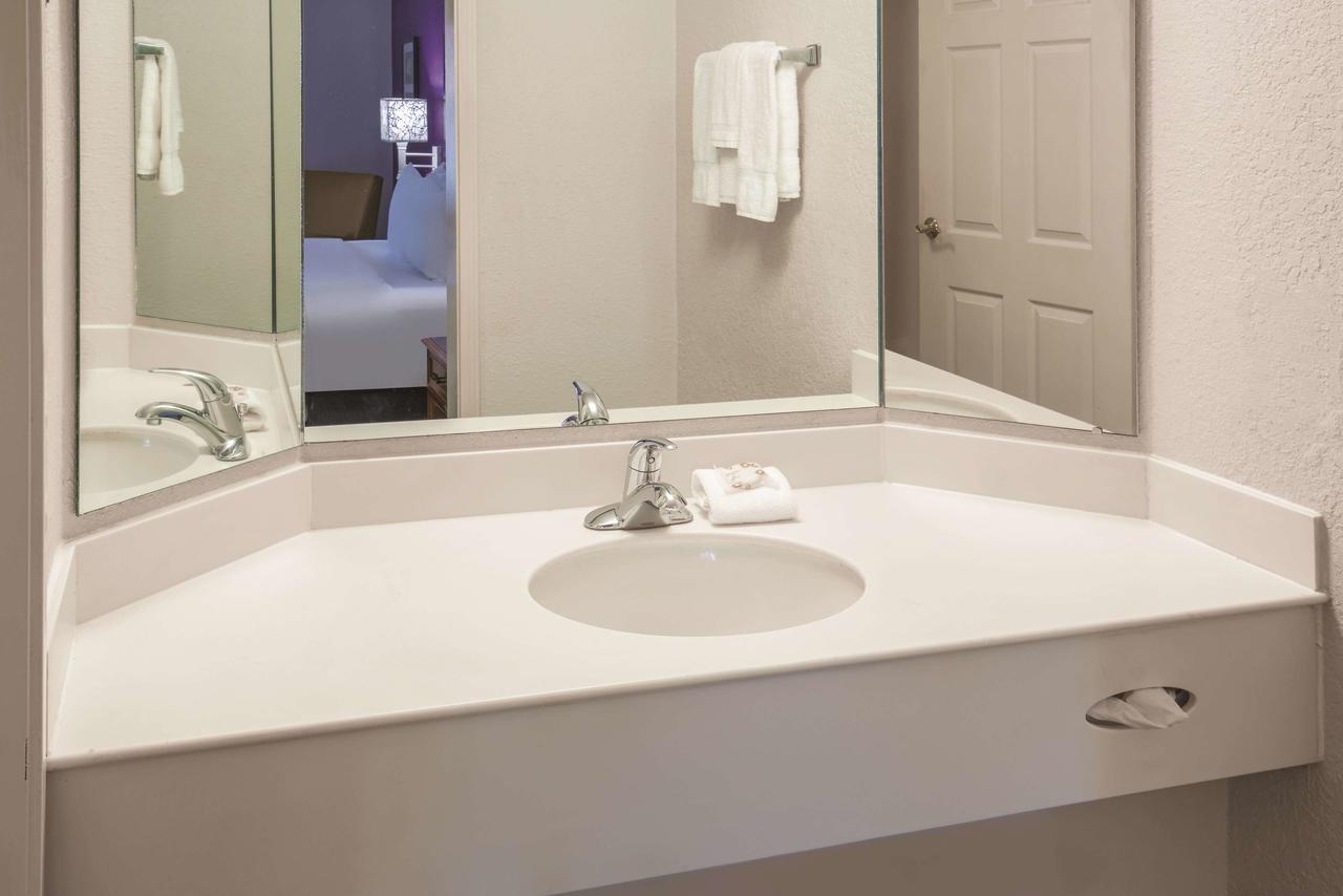 La Quinta Inn By Wyndham Sacramento Downtown - thumb 3