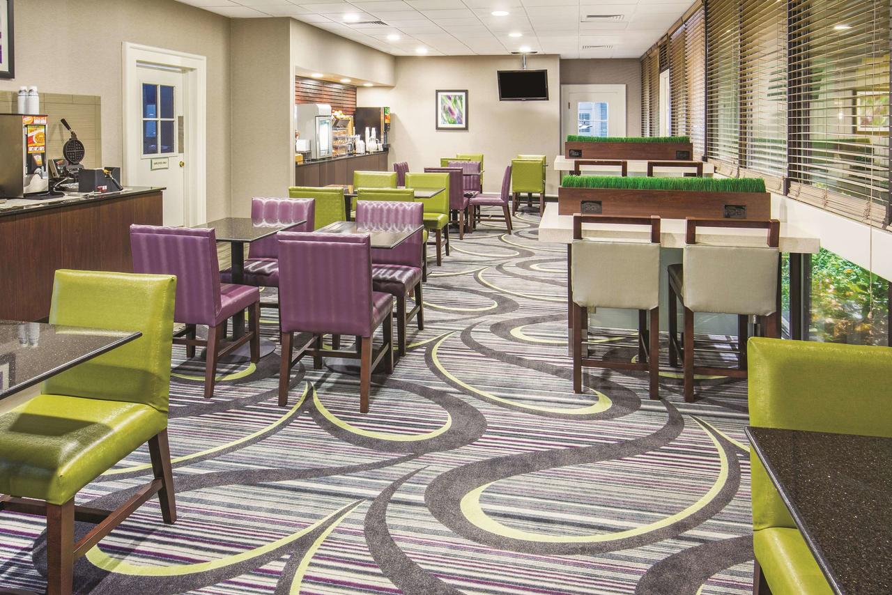 La Quinta Inn By Wyndham Sacramento Downtown - thumb 11