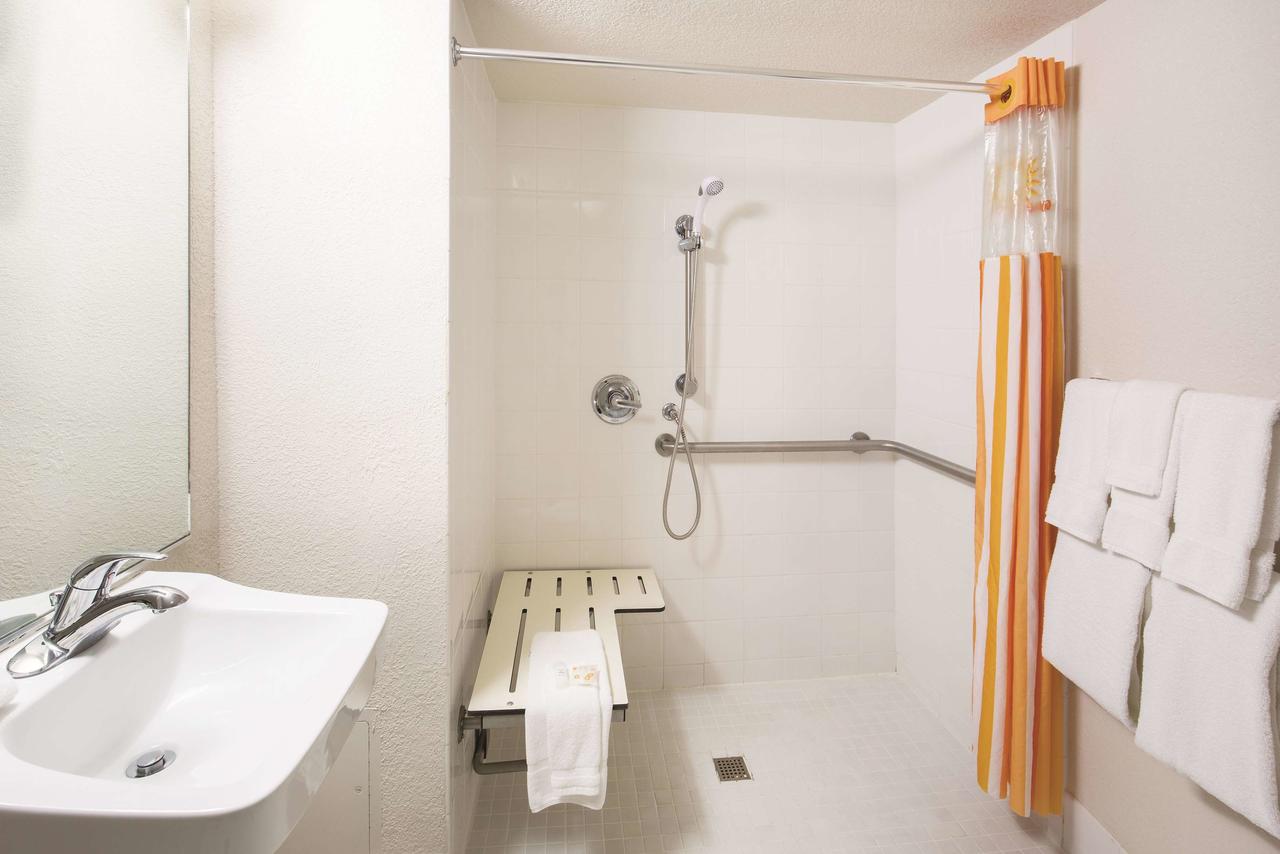 La Quinta Inn By Wyndham Sacramento Downtown - thumb 18