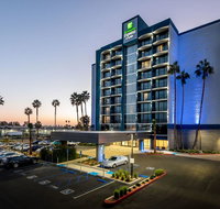 Holiday Inn Express  Suites Santa Ana - Orange County - USA Accommodation