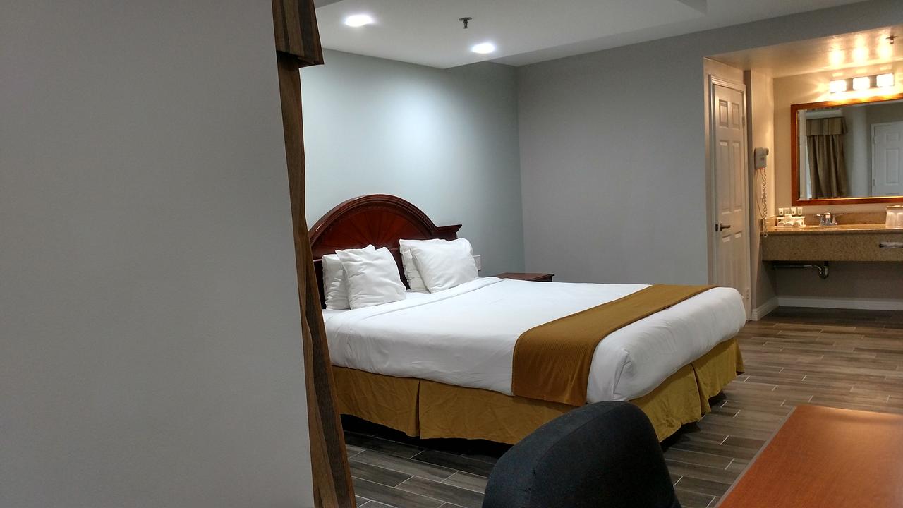 Wave Hotel Manhattan Beach - thumb 7