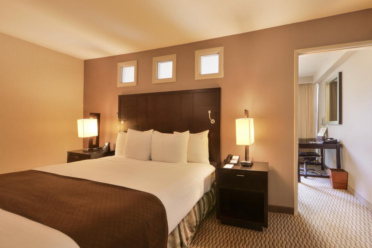 DoubleTree By Hilton San Diego Hotel Circle - thumb 32
