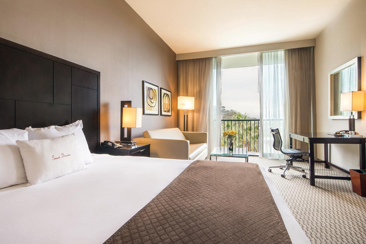 DoubleTree By Hilton San Diego Hotel Circle - thumb 1