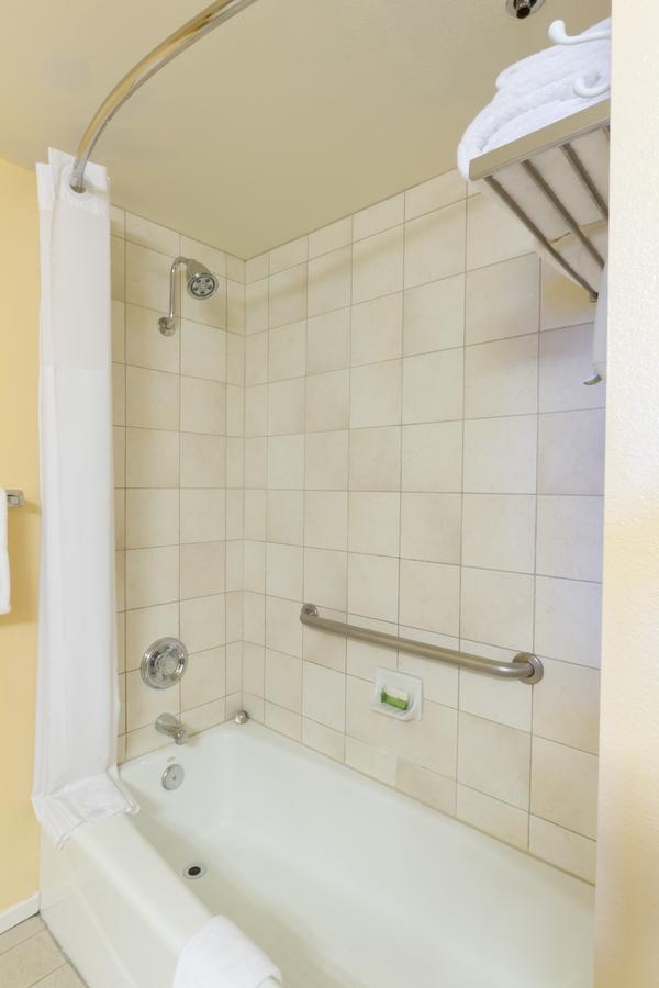 Grand Pacific Palisades Resort & Hotel - thumb 44