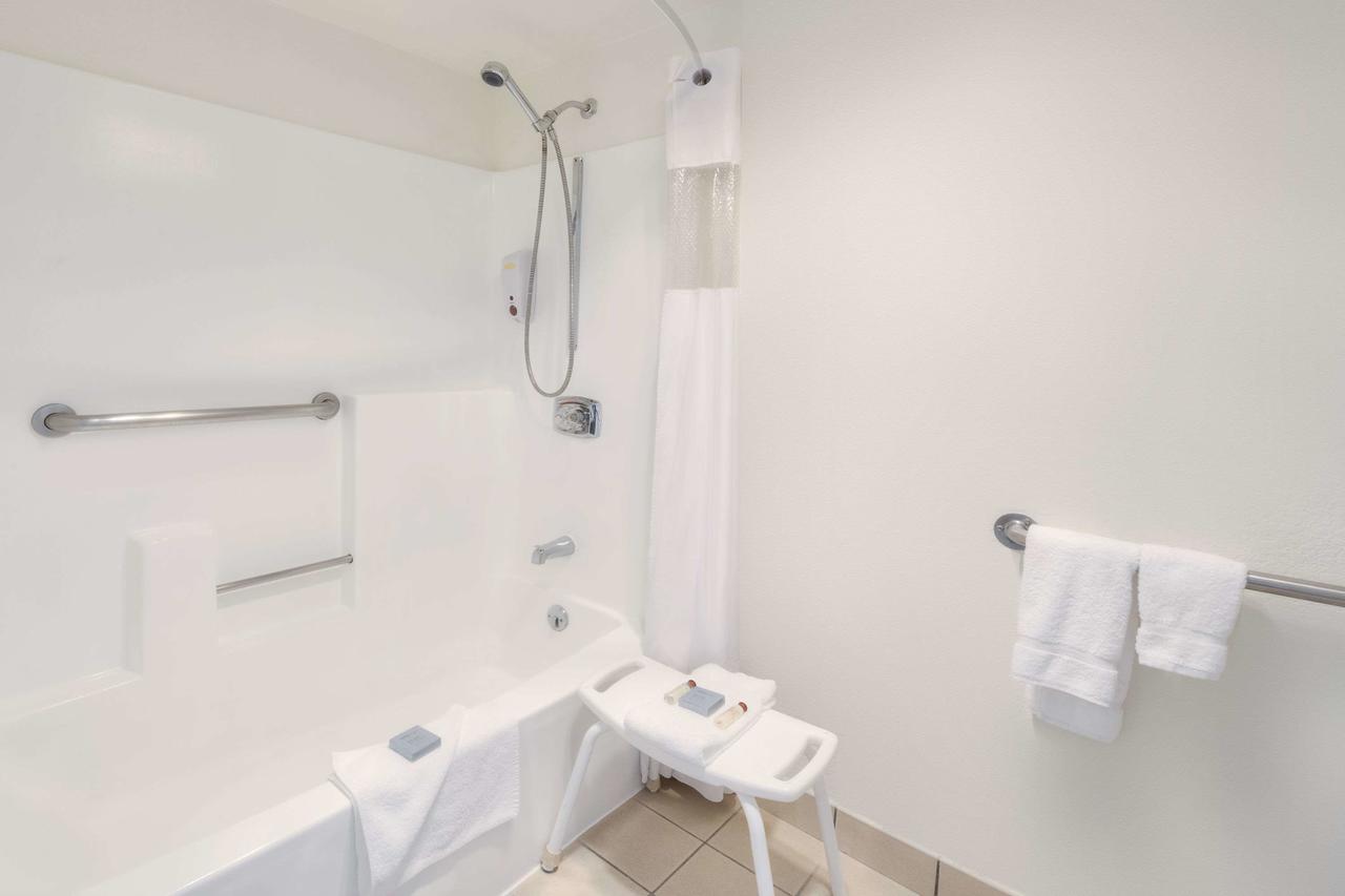 Hawthorn Suites Sacramento - thumb 43