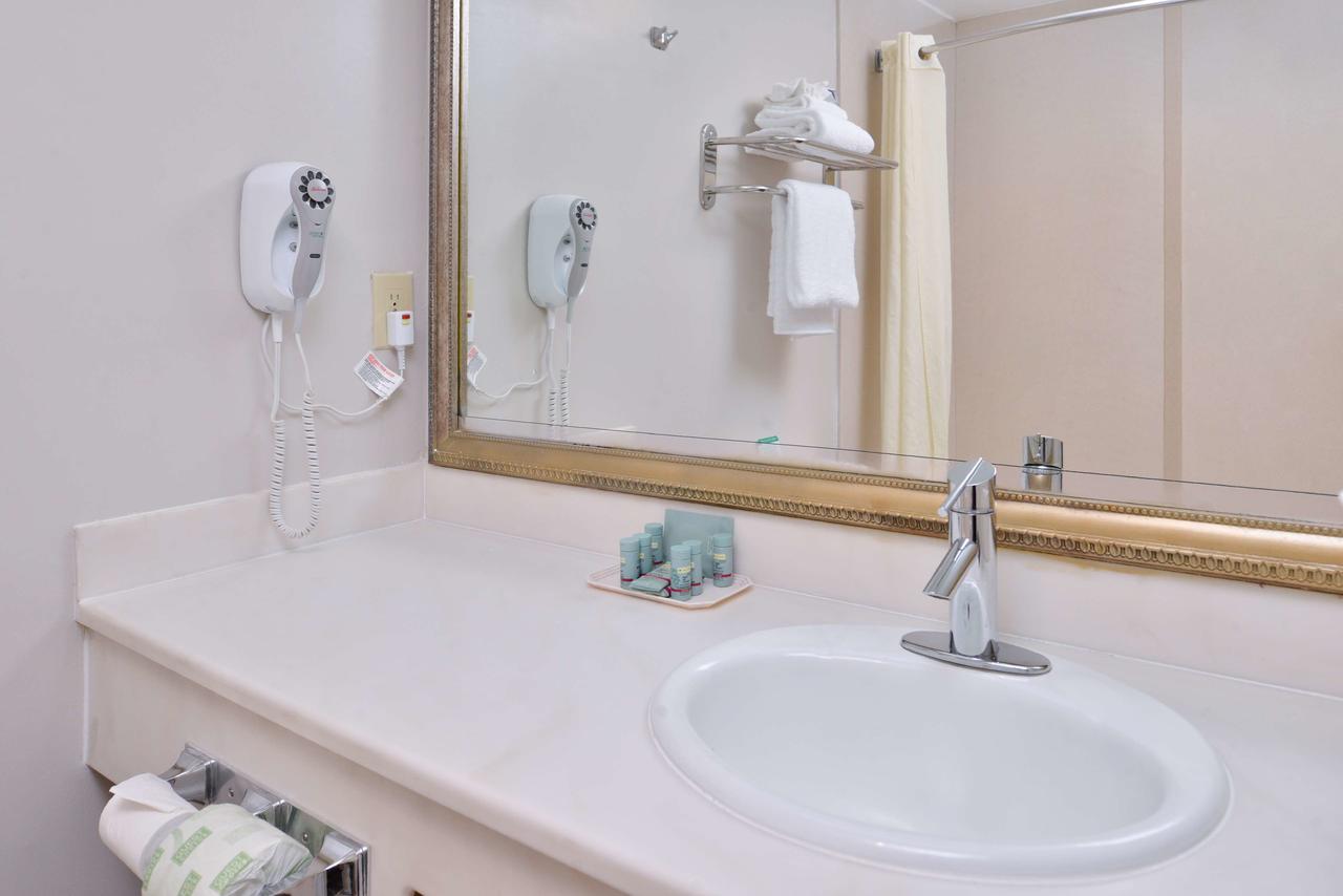 Best Western Airpark Hotel - thumb 9