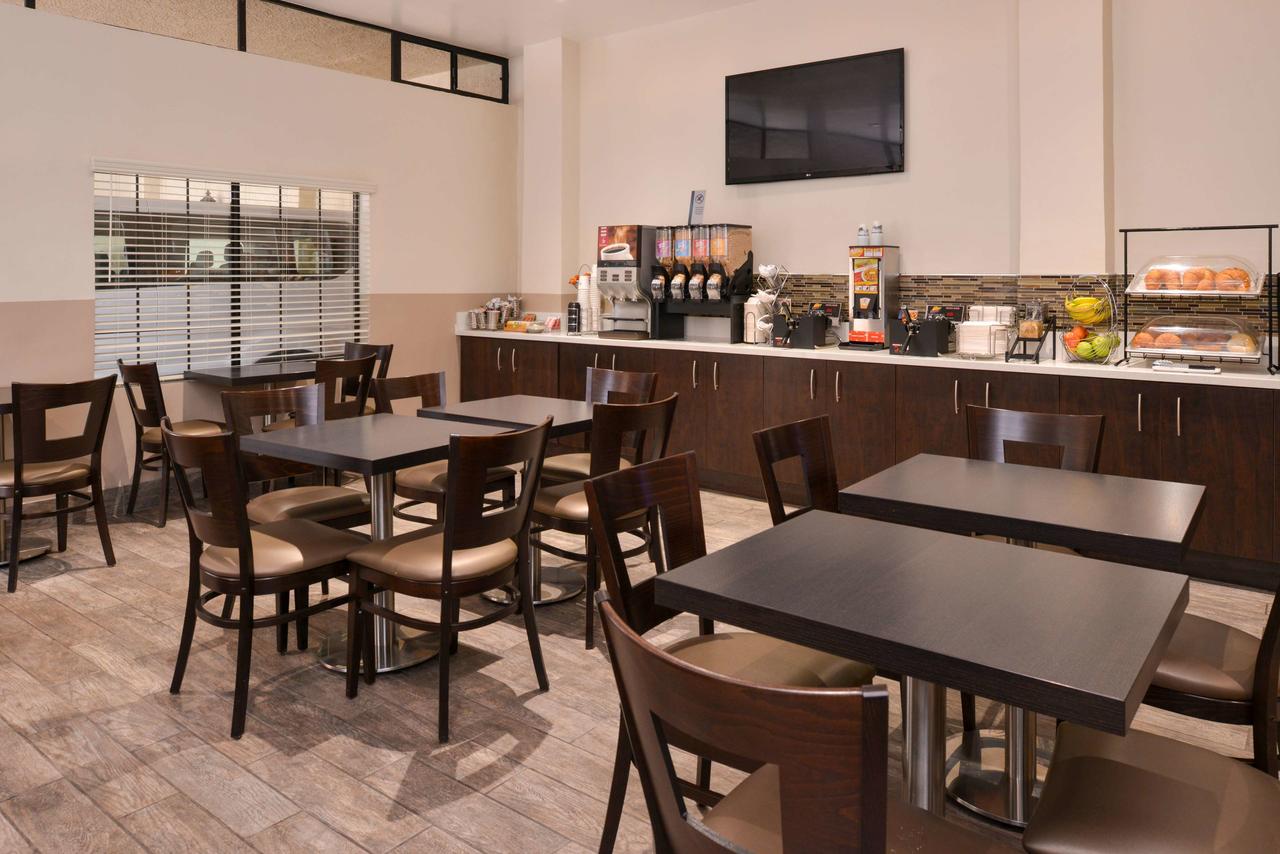 Best Western Airpark Hotel - thumb 5