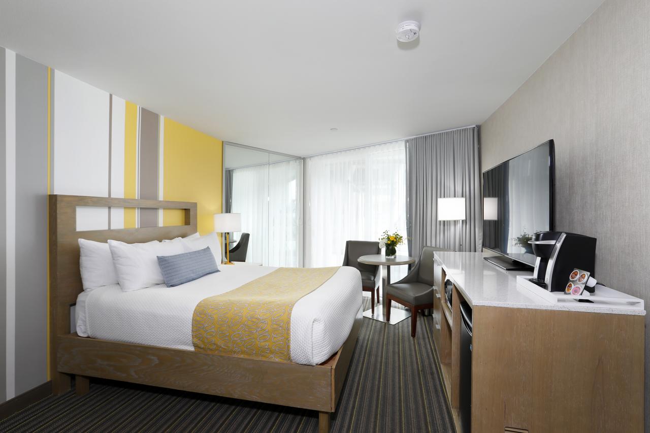 Blue Sea Beach Hotel - thumb 6