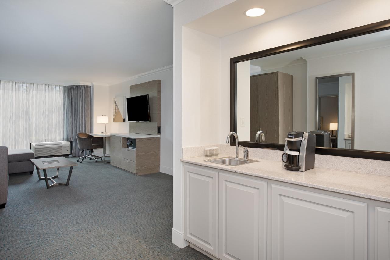 Crowne Plaza Costa Mesa Orange County - thumb 5