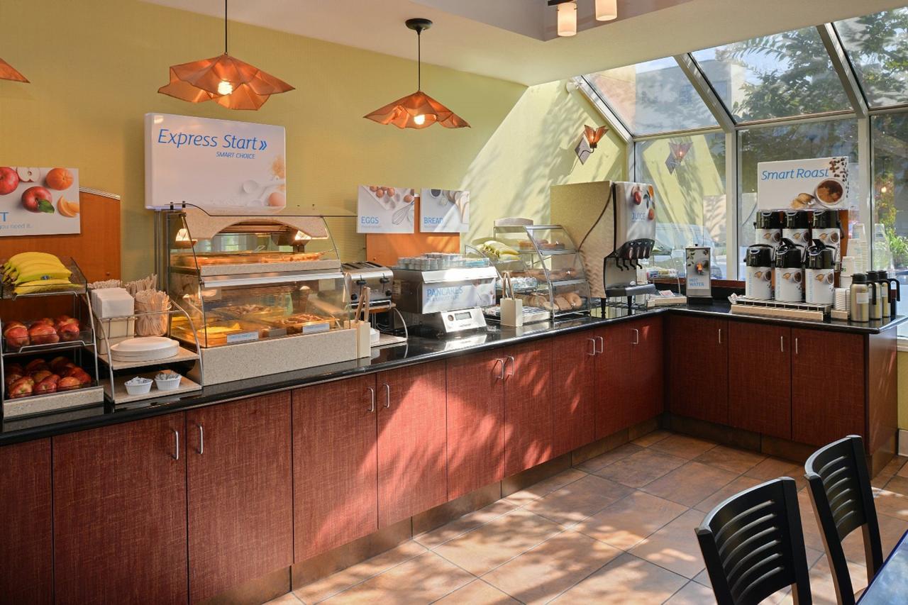 Holiday Inn Express Berkeley - thumb 16