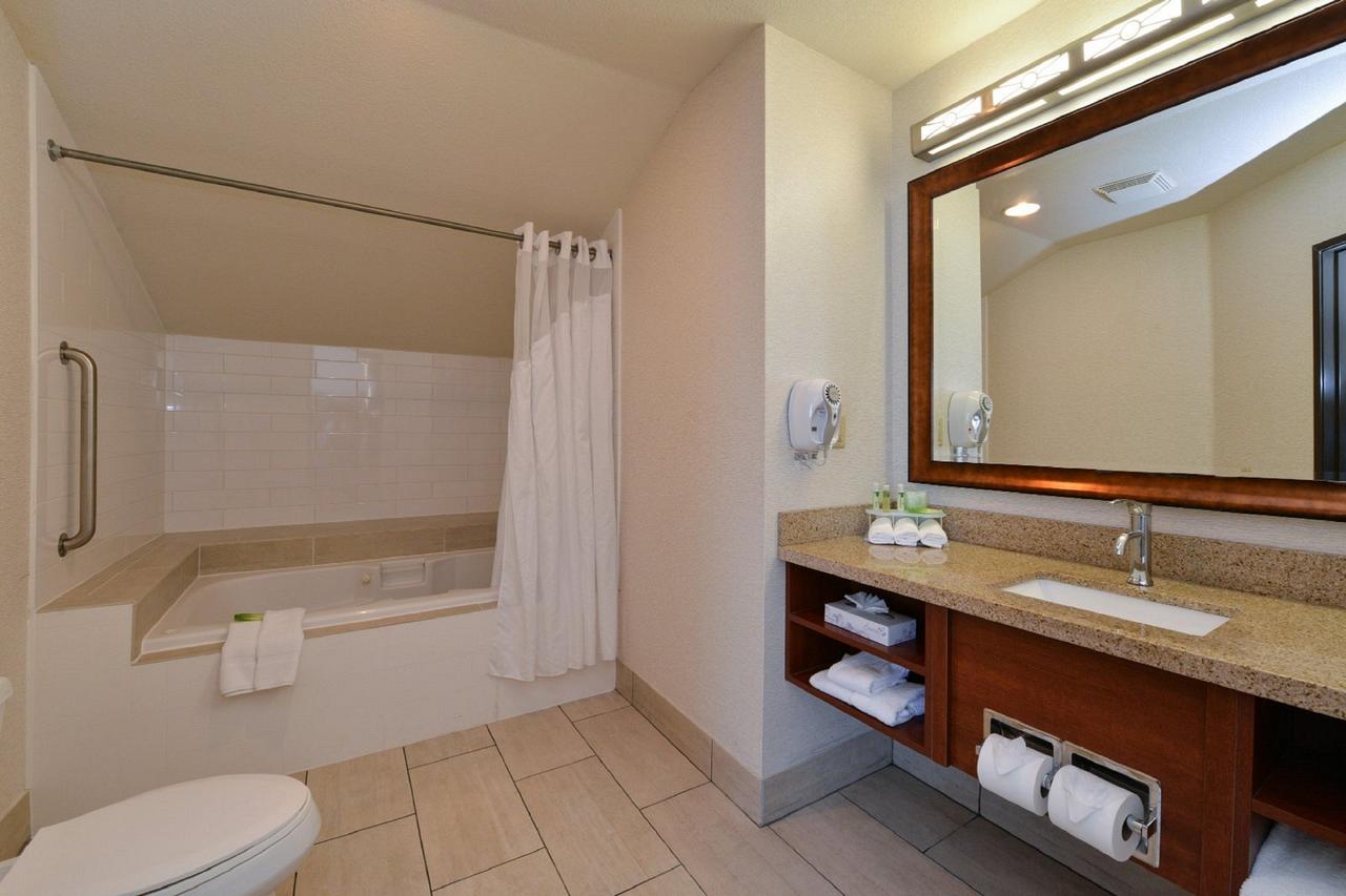 Holiday Inn Express Berkeley - thumb 32