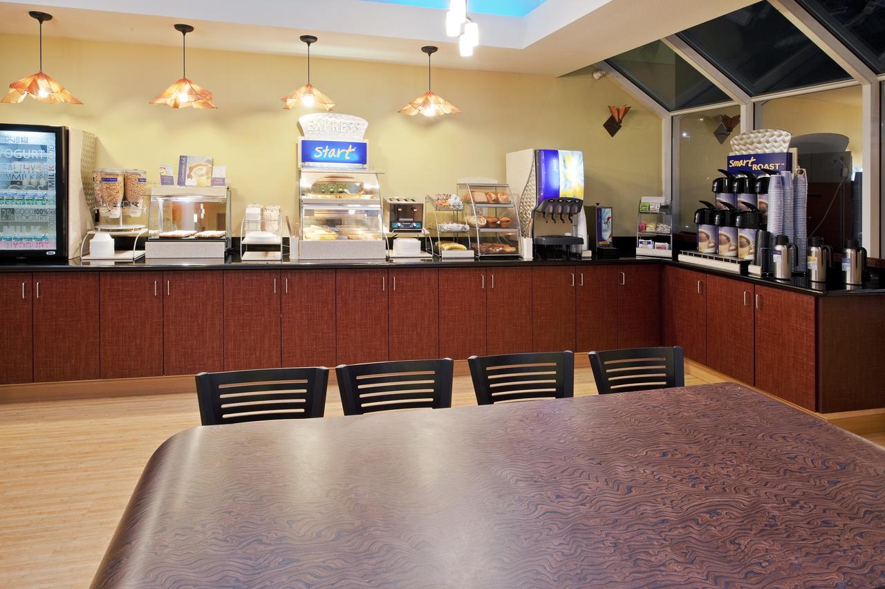 Holiday Inn Express Berkeley - thumb 36