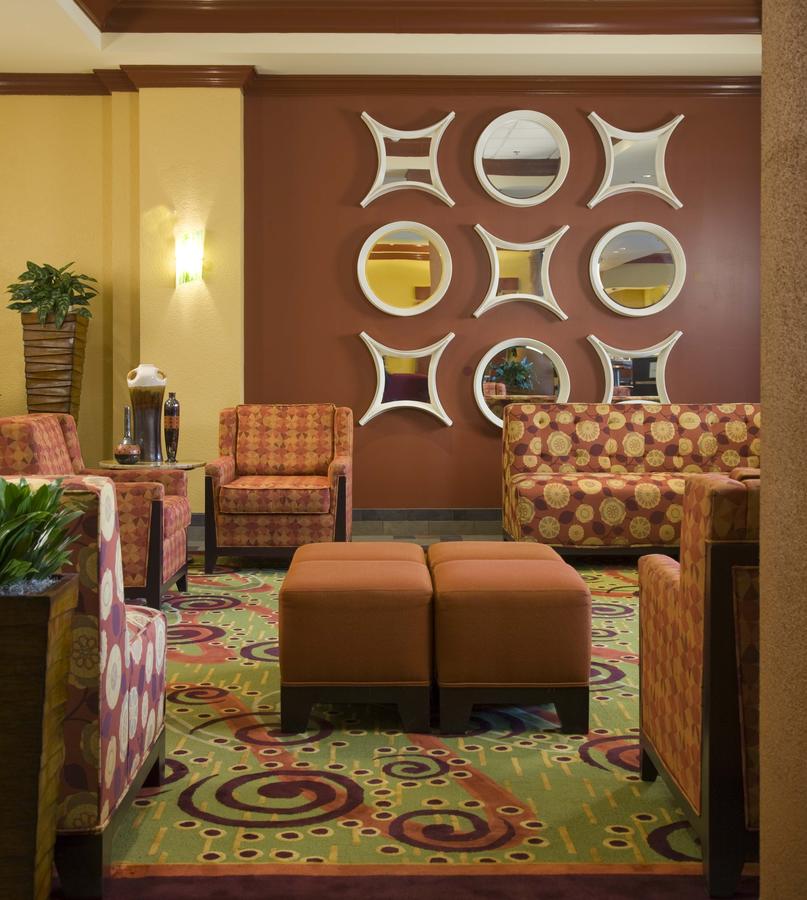 Costa Mesa Marriott - thumb 24