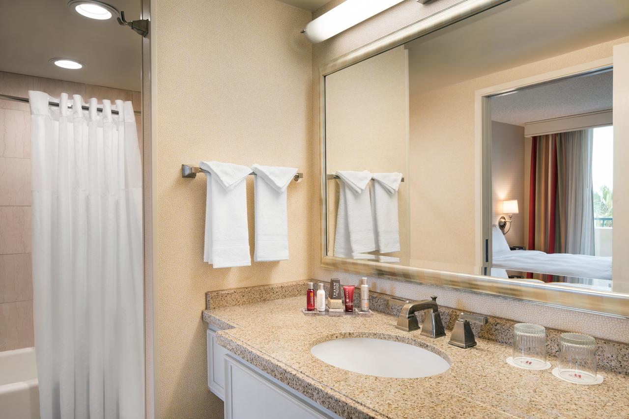 Costa Mesa Marriott - thumb 13