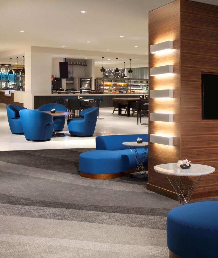 Hyatt Regency Los Angeles International Airport - thumb 22