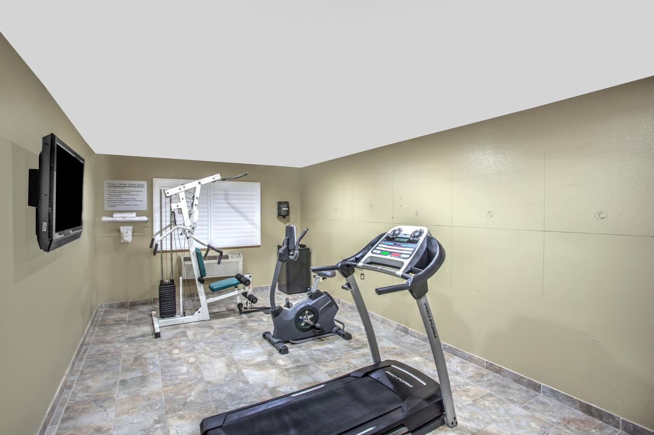 Super 8 By Wyndham Blythe - thumb 21